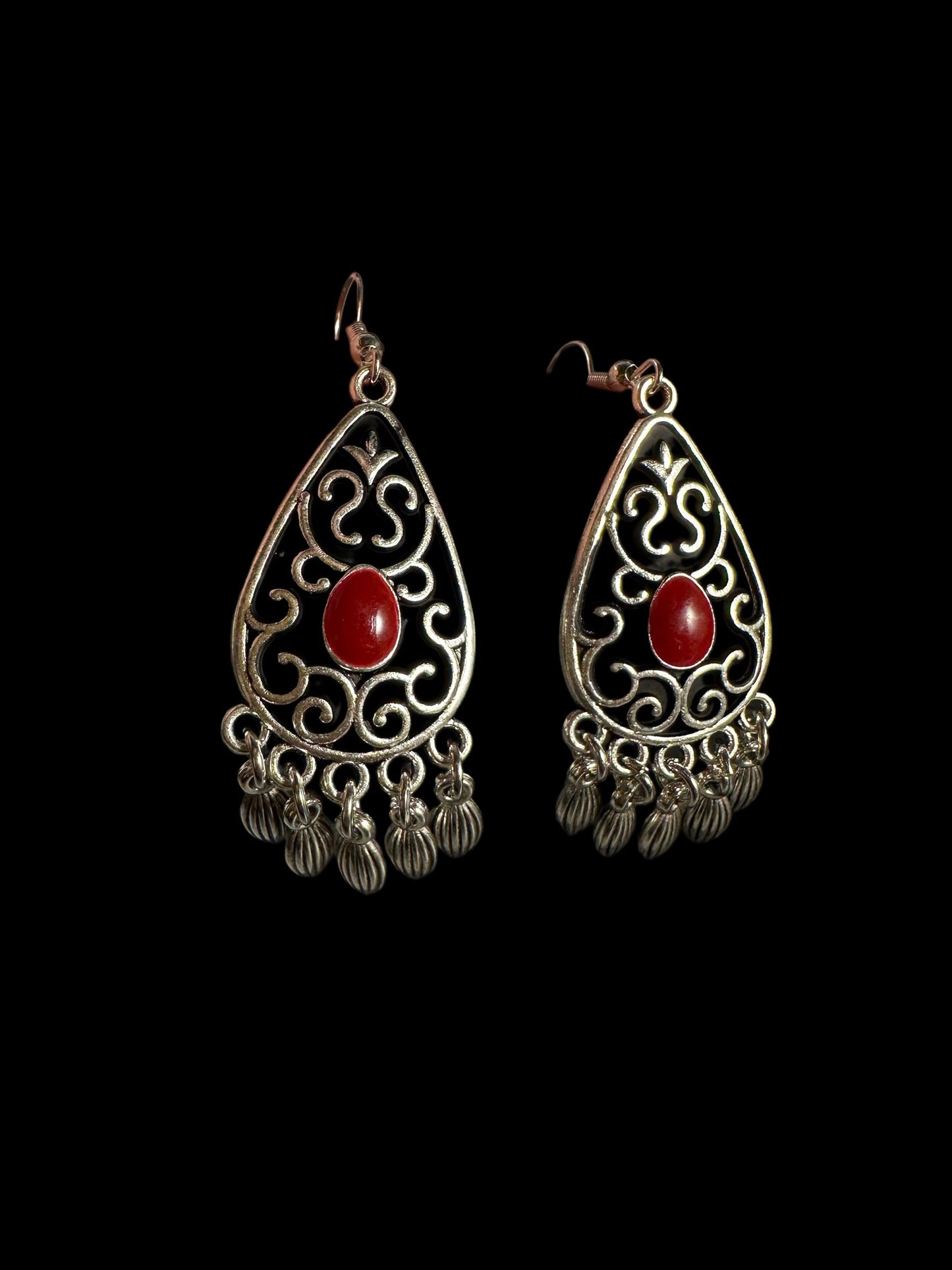 Earrings Red (Central Asia)