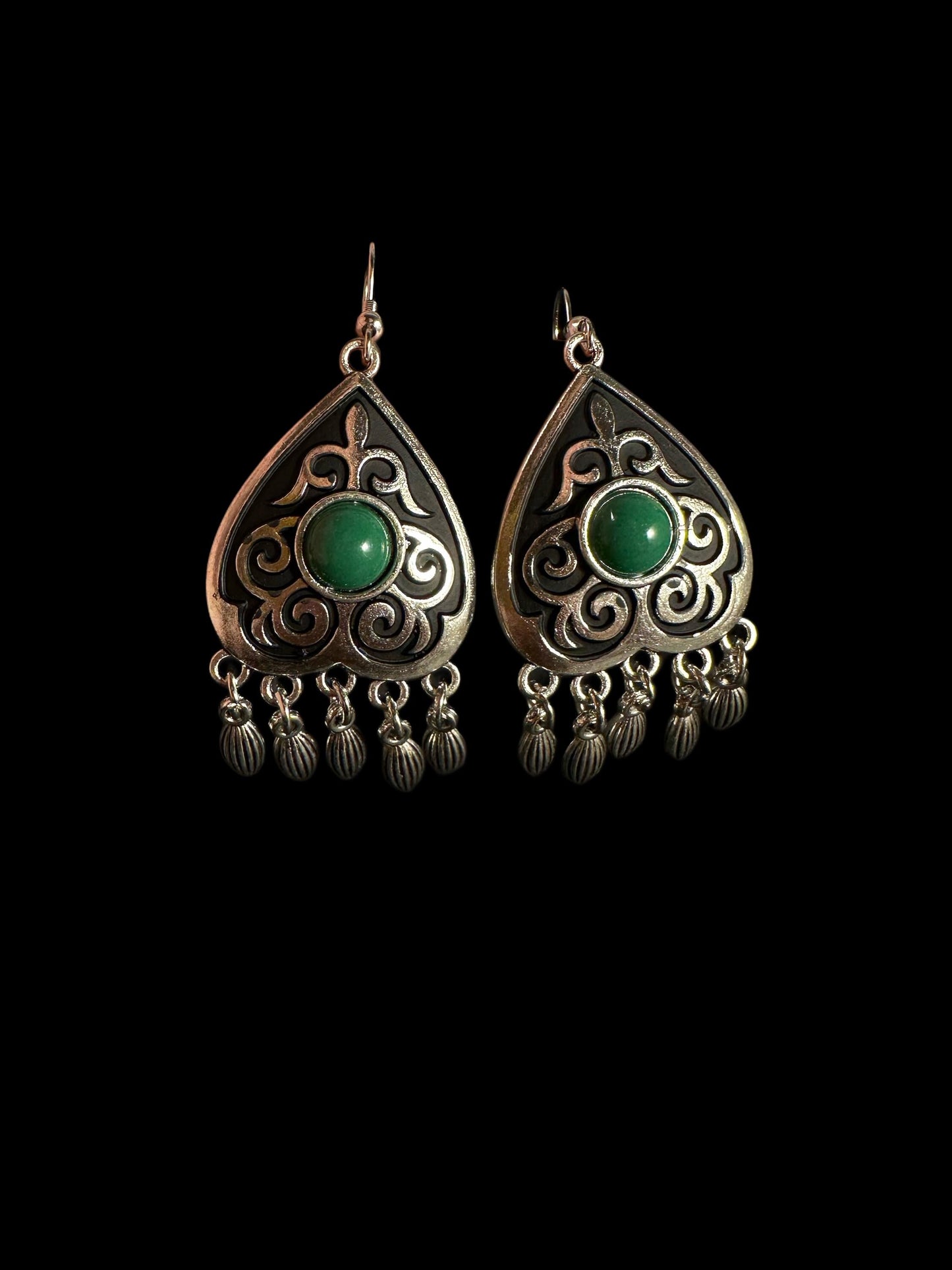 Earrings Green (Central Asia)