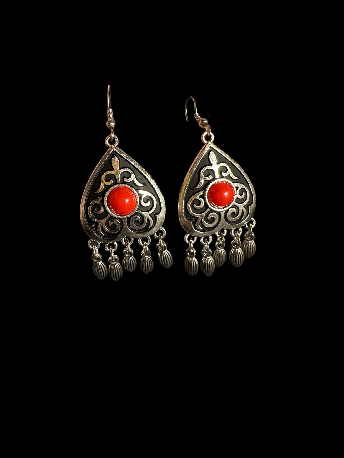 Earrings Red (Central Asia)