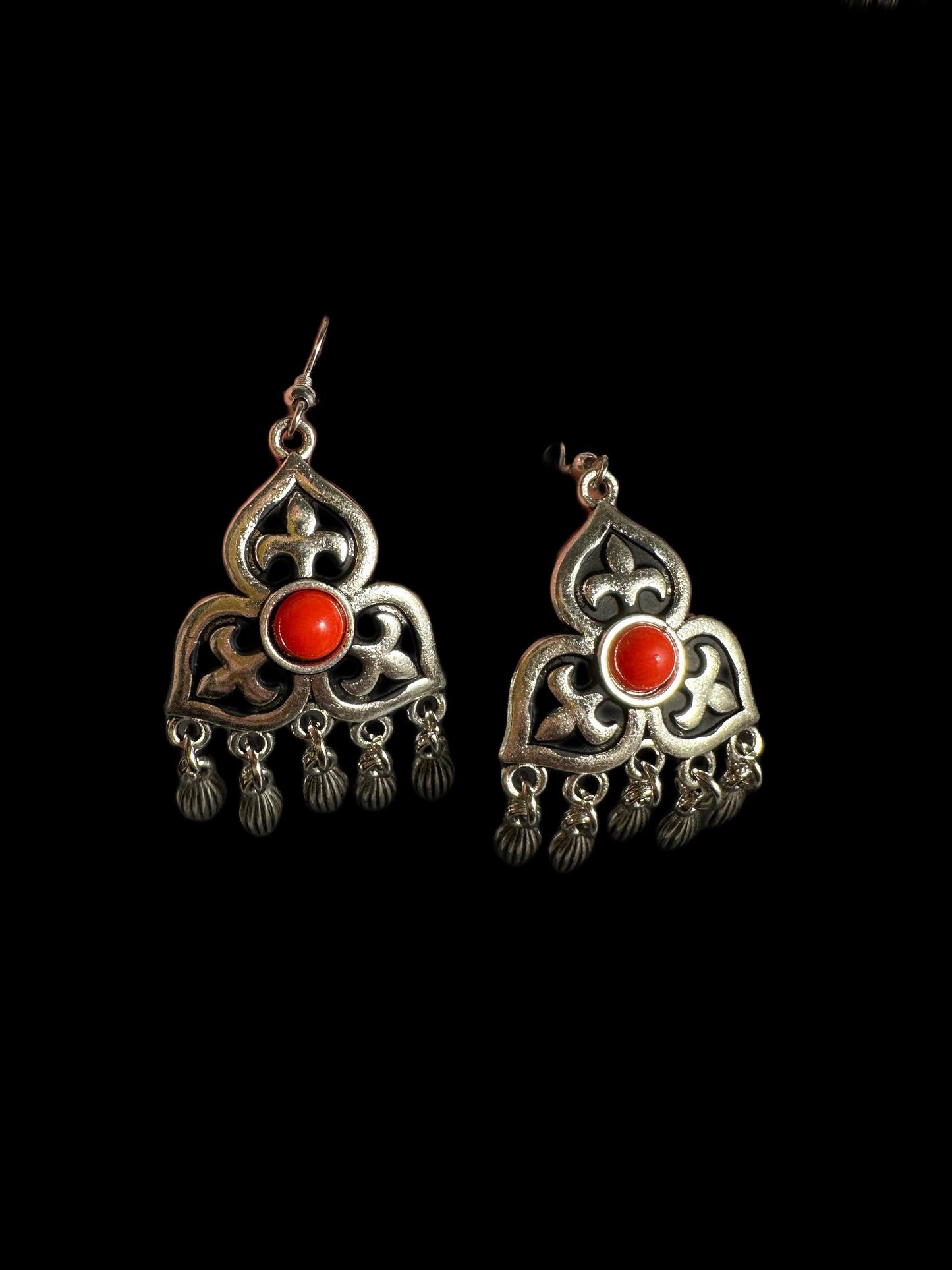 Earrings Red (Central Asia)