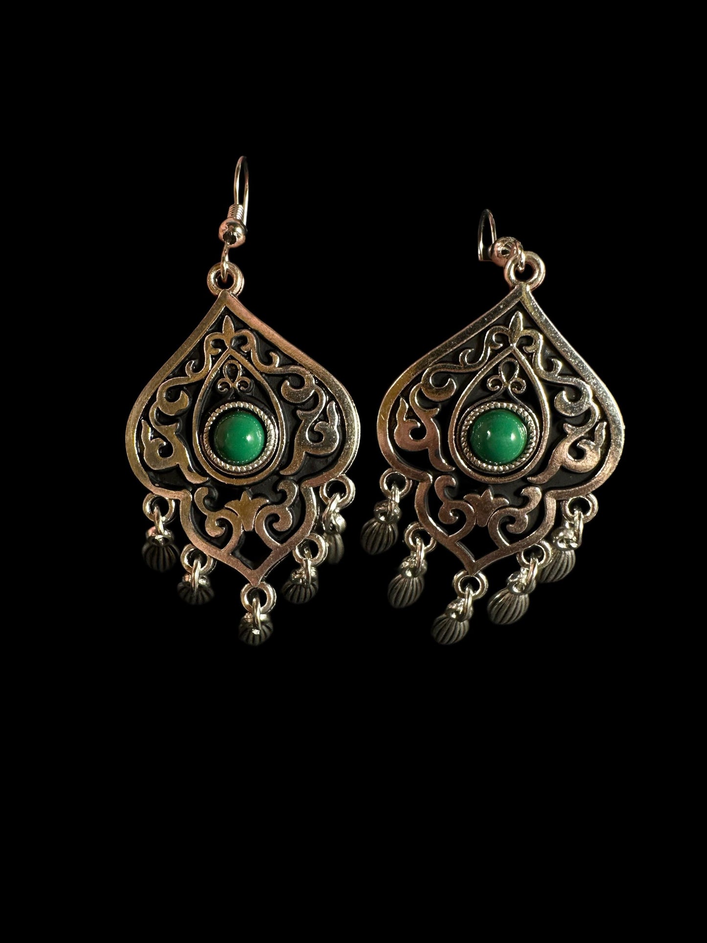 Earrings Green (Central Asia)